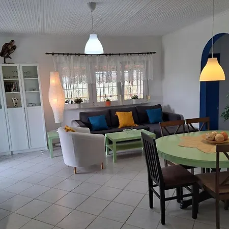 Alexanders House *